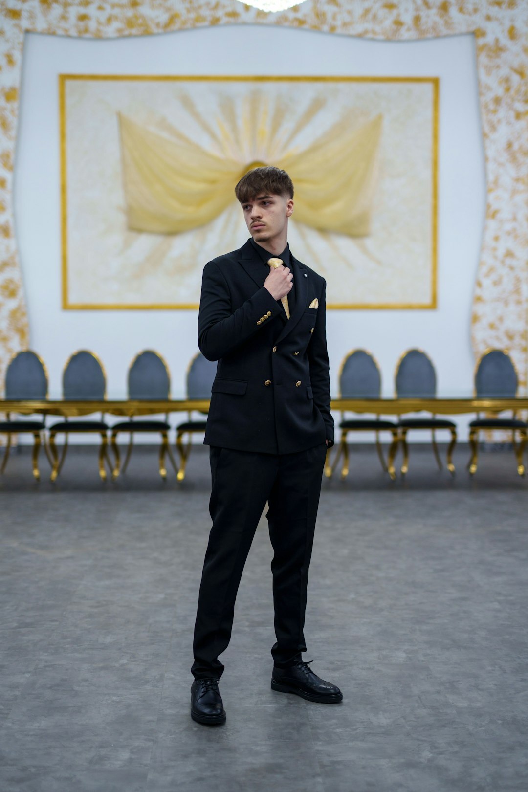 Portrait of a well dressed man at a gala event